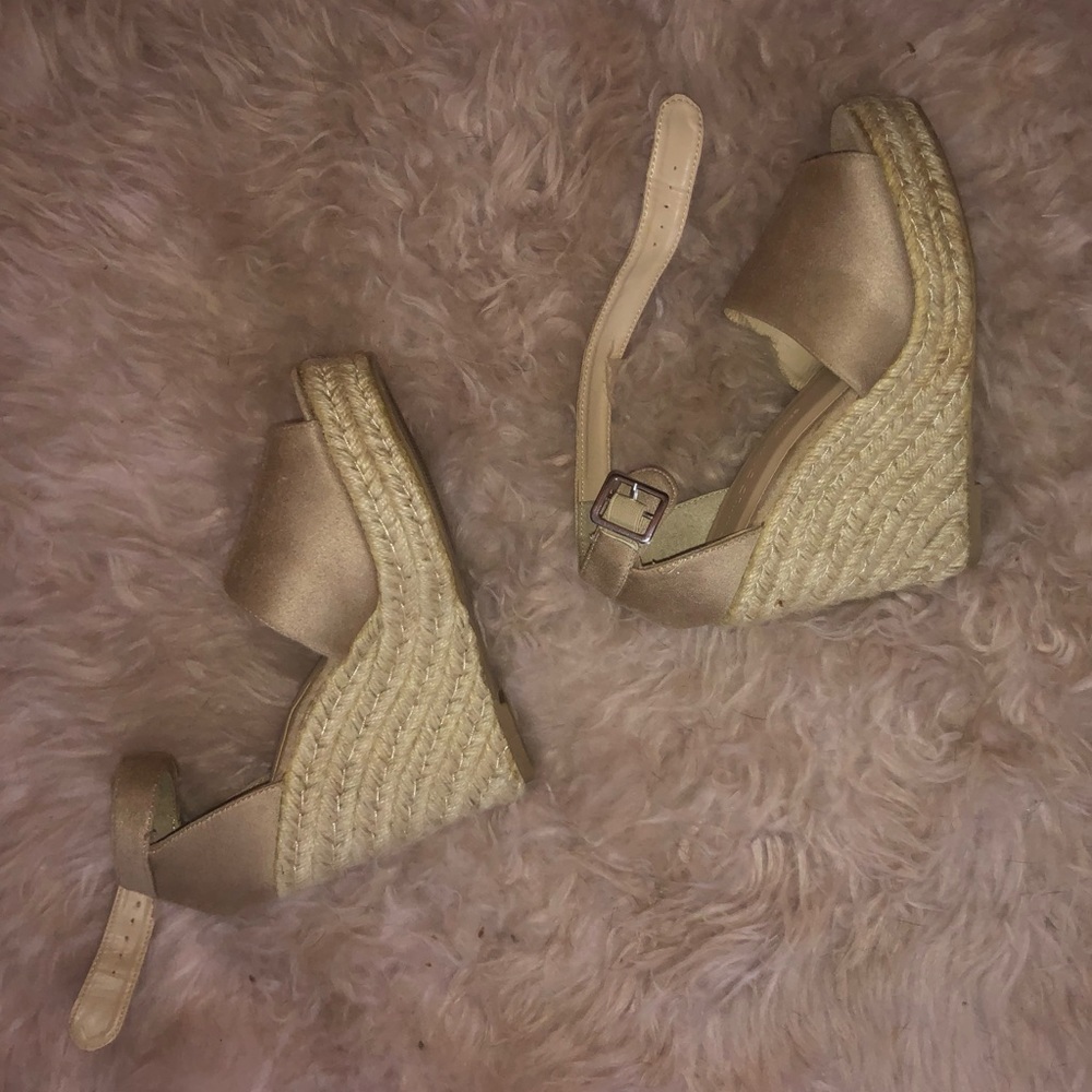 Charlotte Russe Tan Wedges